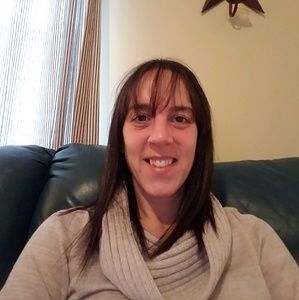 Meet your Posher, Courtney